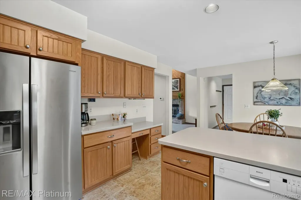 12273 Pinebrook Lane Green Oak Township MI 48178