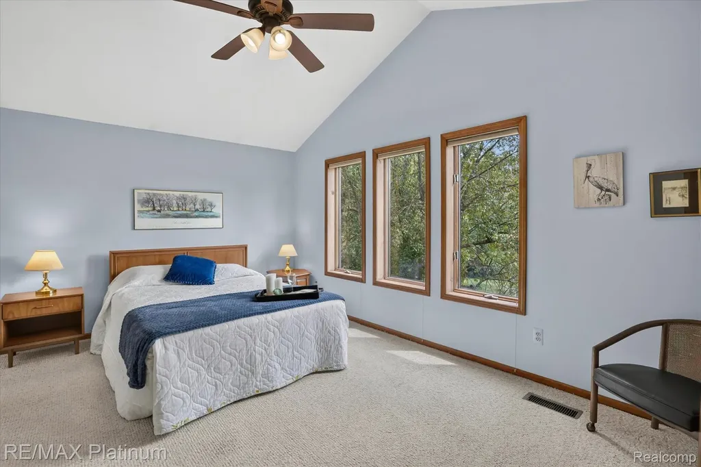 12273 Pinebrook Lane Green Oak Township MI 48178