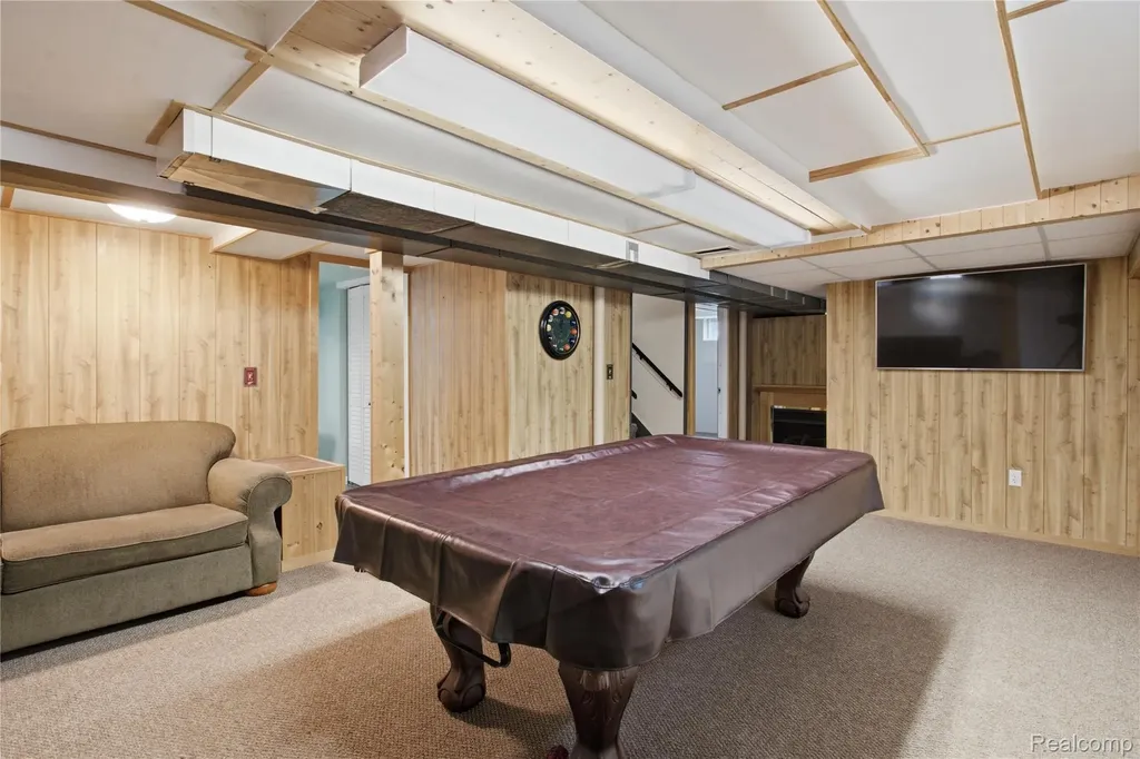 28538 Bock Street Garden City City MI 48135