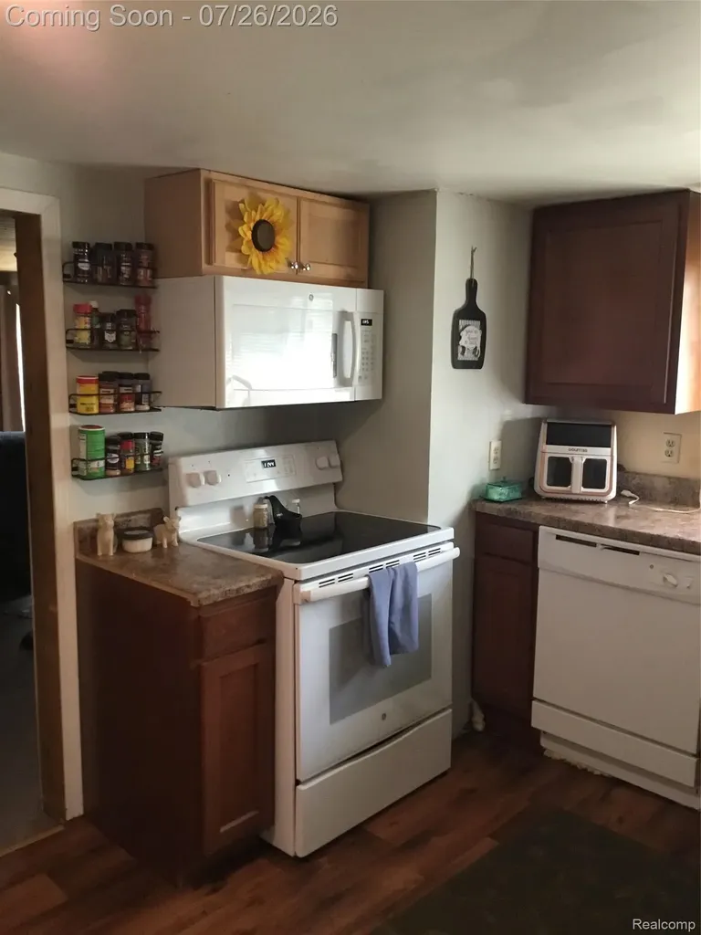 6196 Marlette Street Marlette City MI 48453