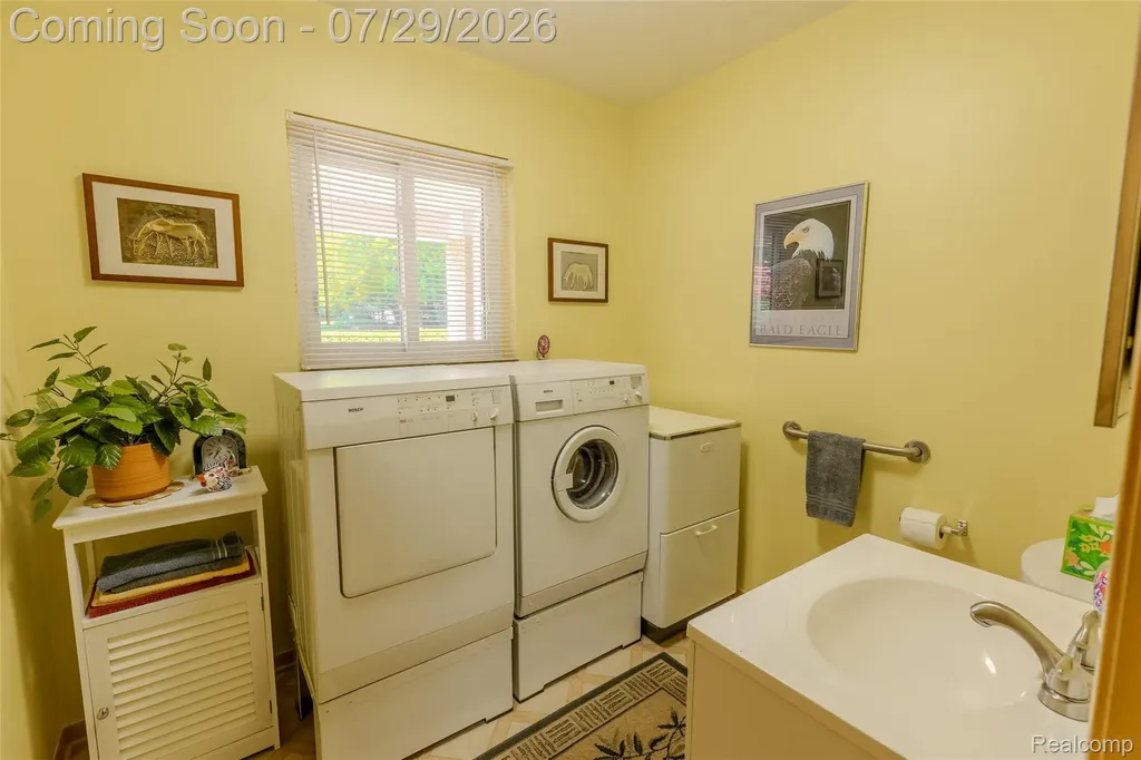 5090 Lorin Shelby Charter Township MI 48316