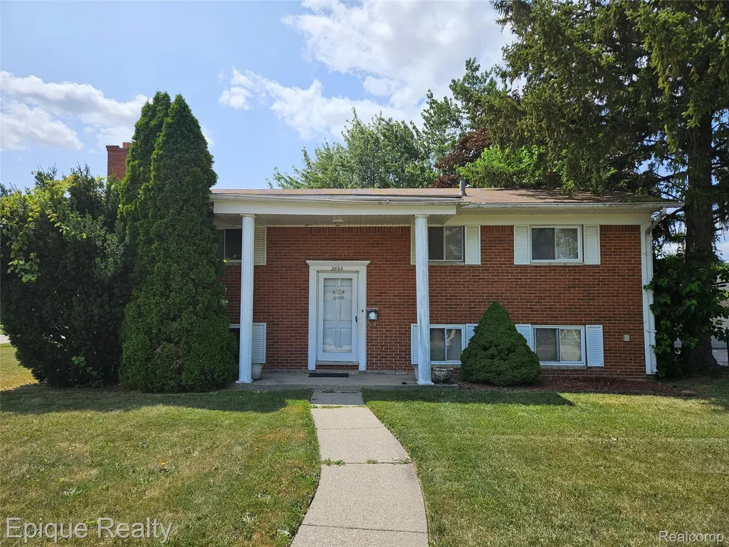 2860 Koper Drive Sterling Heights City MI 48310