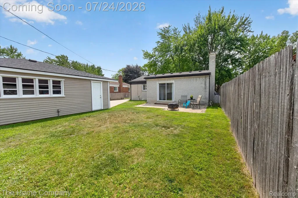 8237 Margaret Street Taylor City MI 48180