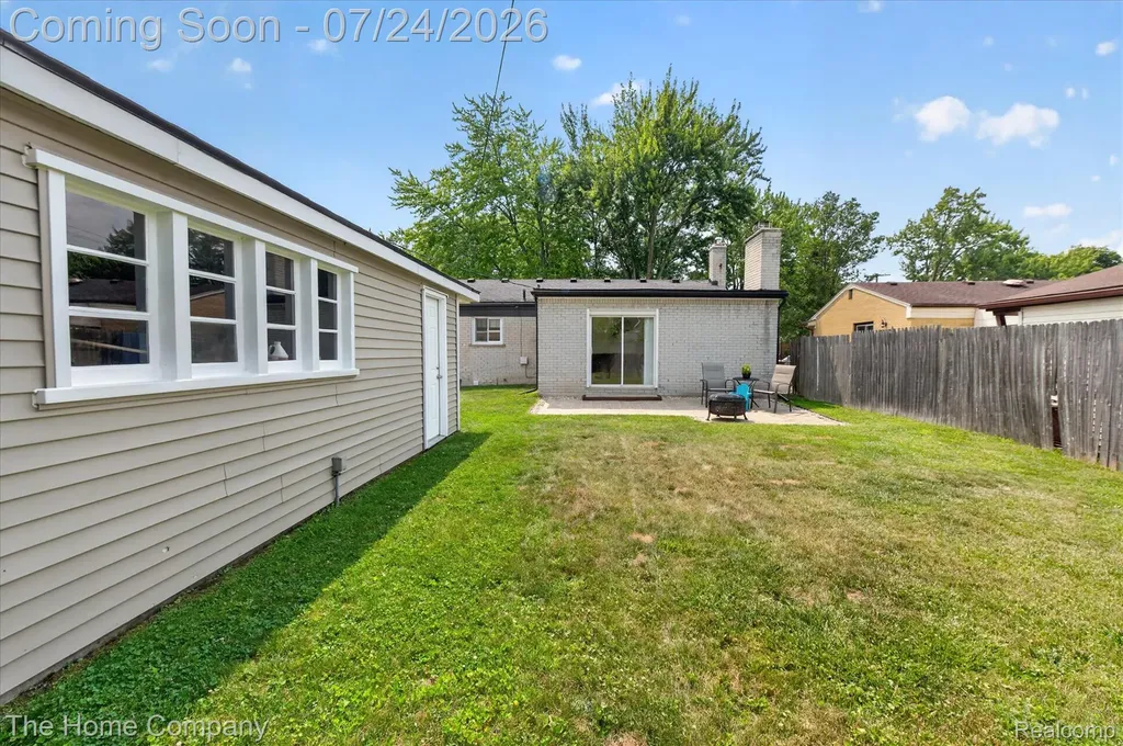 8237 Margaret Street Taylor City MI 48180