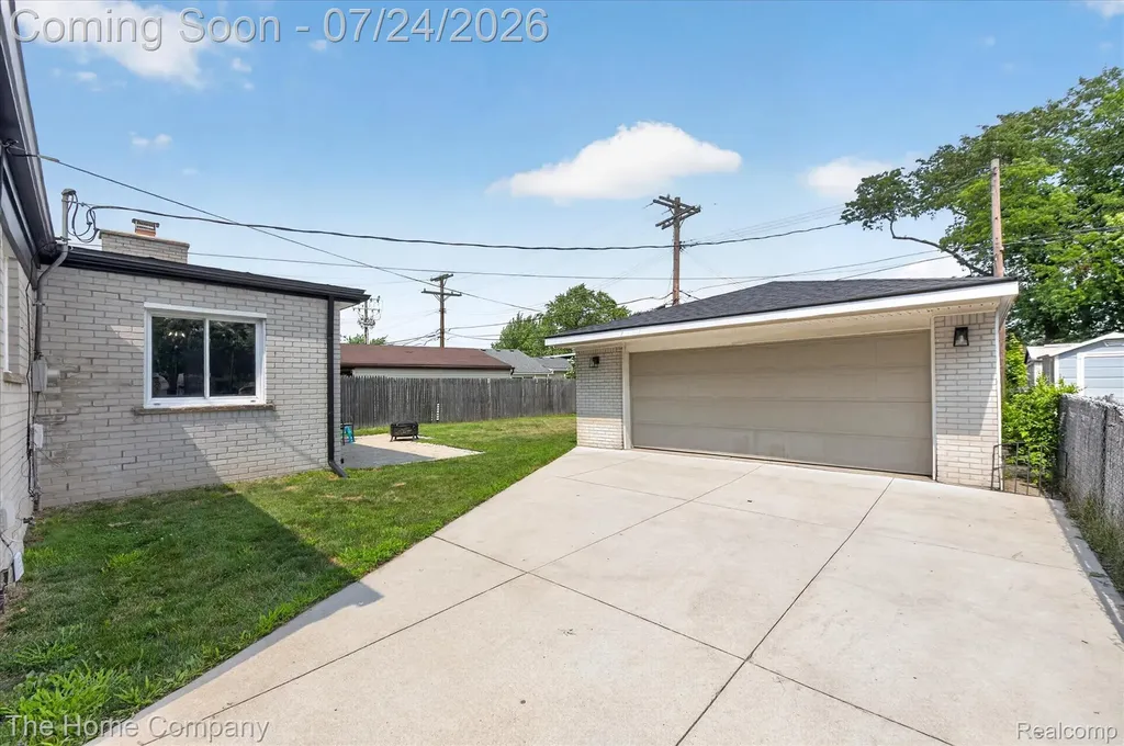 8237 Margaret Street Taylor City MI 48180