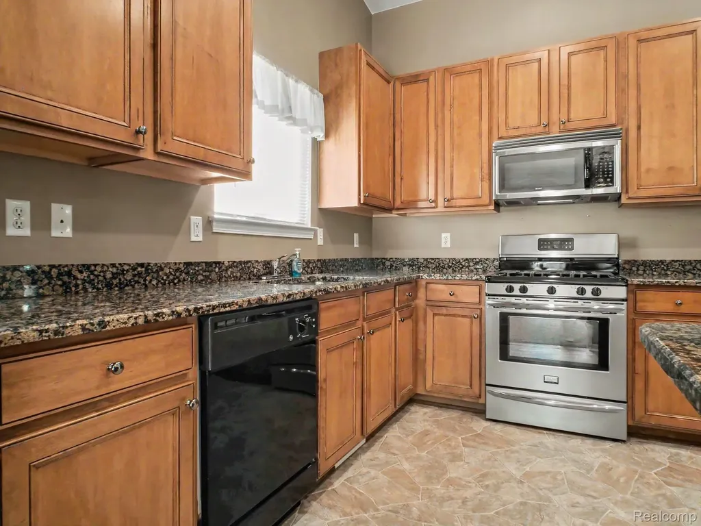 5186 Northwood Road Grand Blanc Charter Township MI 48439
