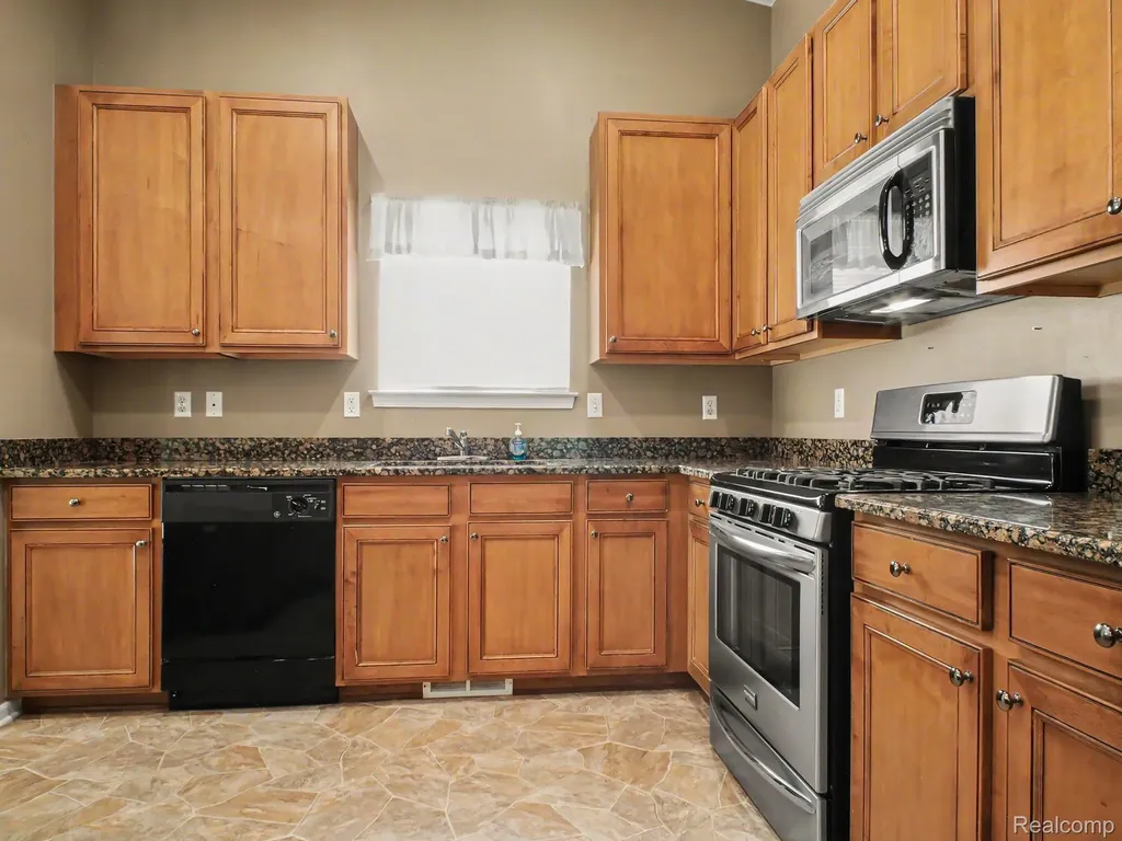 5186 Northwood Road Grand Blanc Charter Township MI 48439