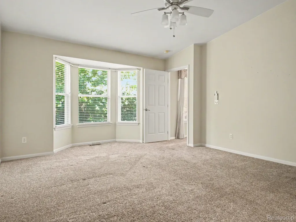5186 Northwood Road Grand Blanc Charter Township MI 48439