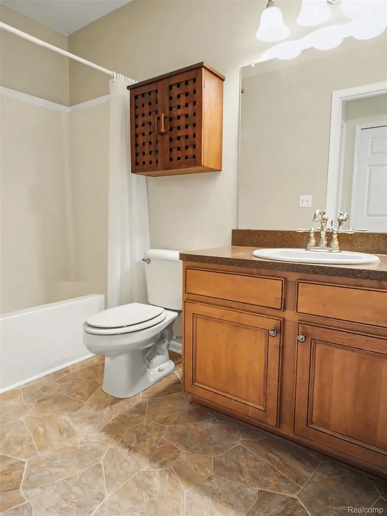5186 Northwood Road Grand Blanc Charter Township MI 48439