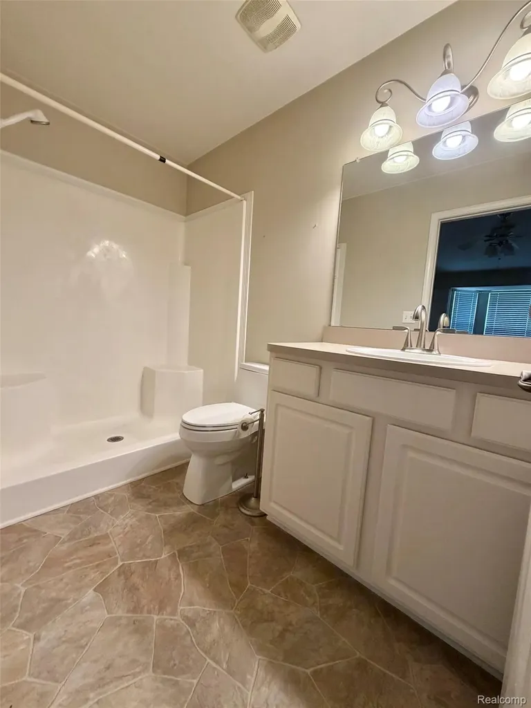 5186 Northwood Road Grand Blanc Charter Township MI 48439