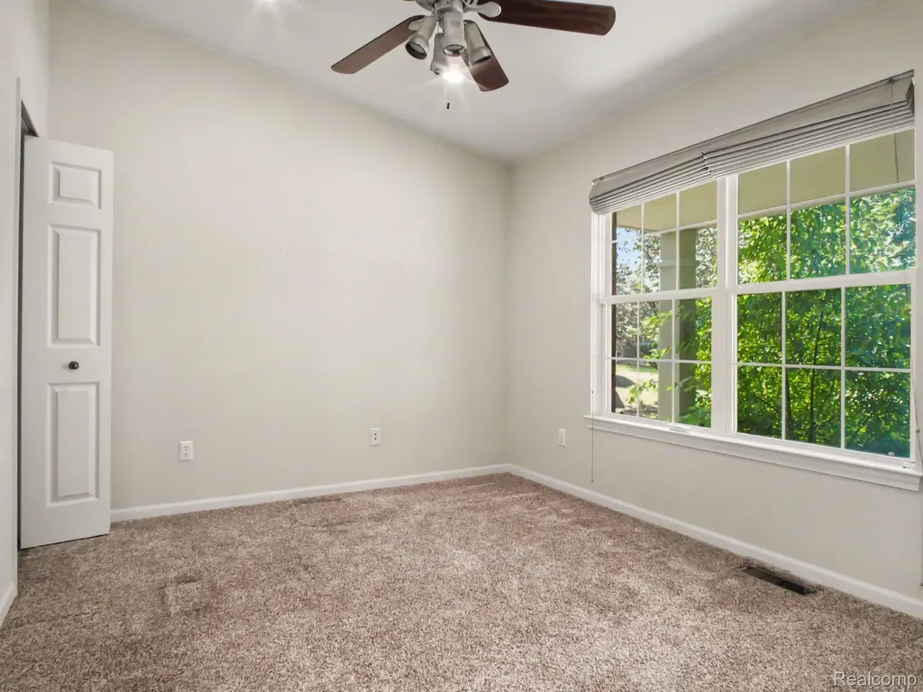5186 Northwood Road Grand Blanc Charter Township MI 48439
