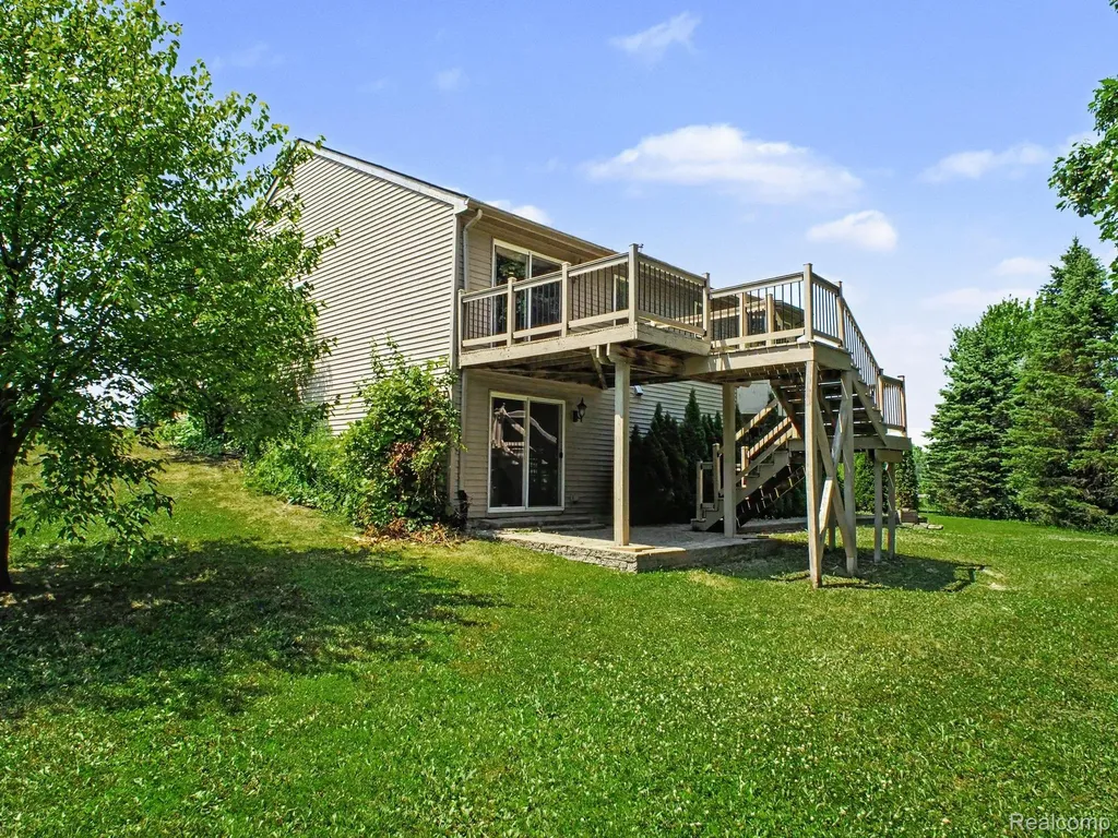 5186 Northwood Road Grand Blanc Charter Township MI 48439