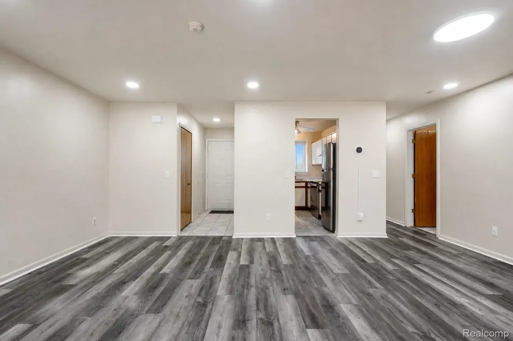 42739 Lilley Pointe Drive Canton Charter Township MI 48187