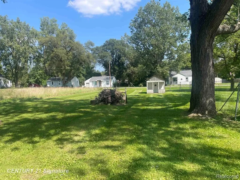 3141 Myrton Street Burton City MI 48529