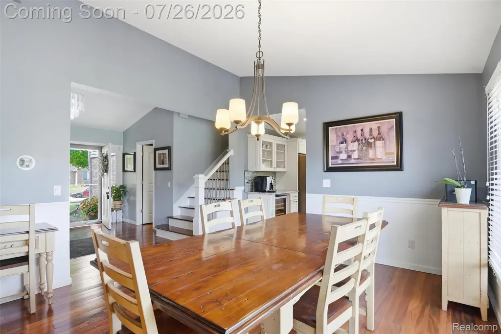 34678 Pembroke Avenue Livonia City MI 48152