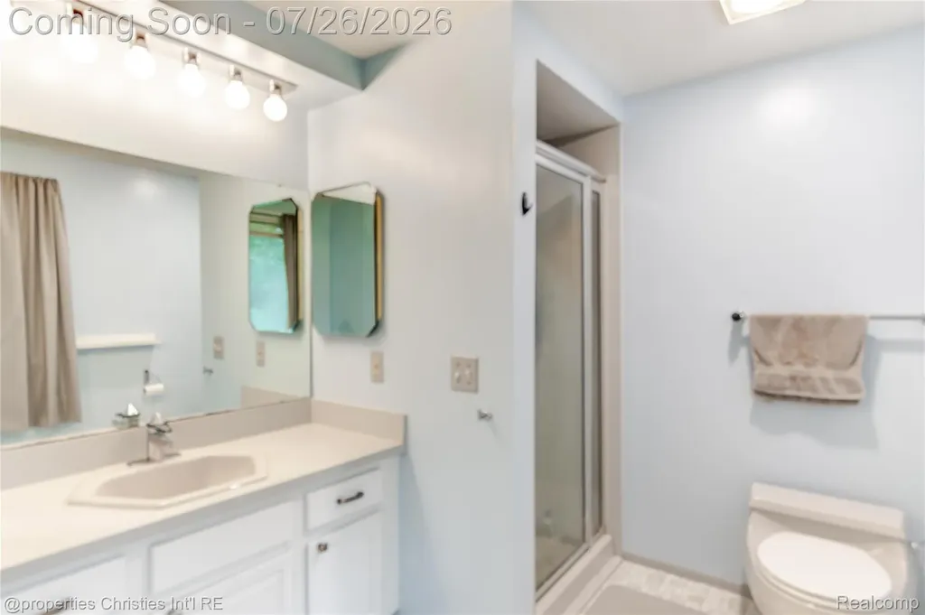 1317 S Williams Lake Road Waterford Charter Township MI 48327