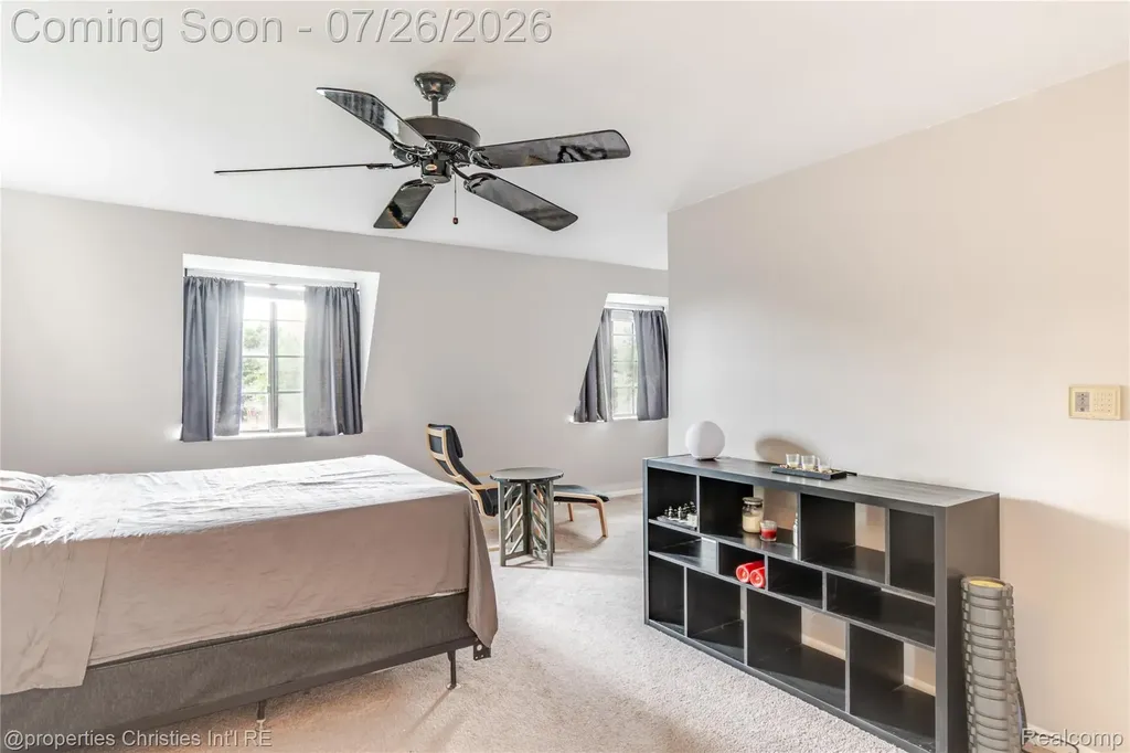 1317 S Williams Lake Road Waterford Charter Township MI 48327