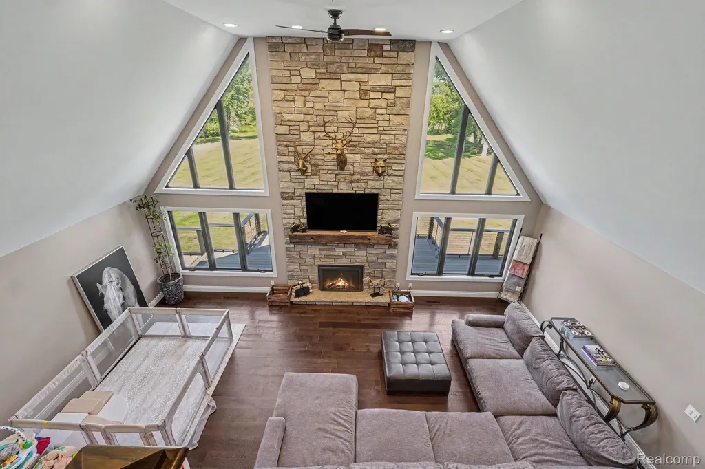 3900 Waterland Drive Hadley Township MI 48455