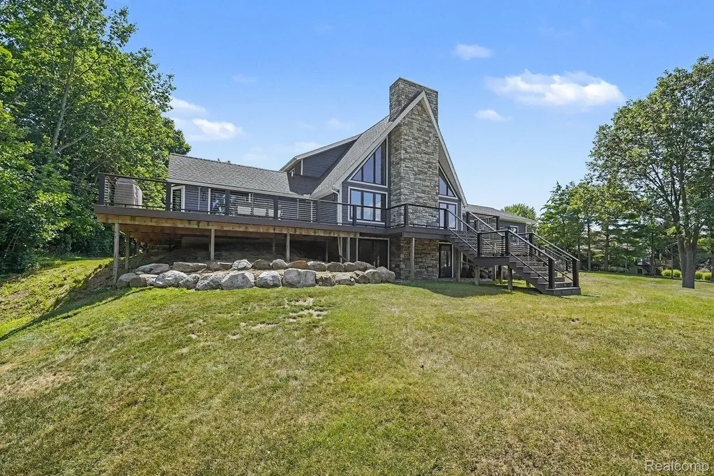 3900 Waterland Drive Hadley Township MI 48455