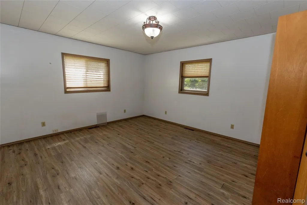 5761 Genesee Road Elba Township MI 48446