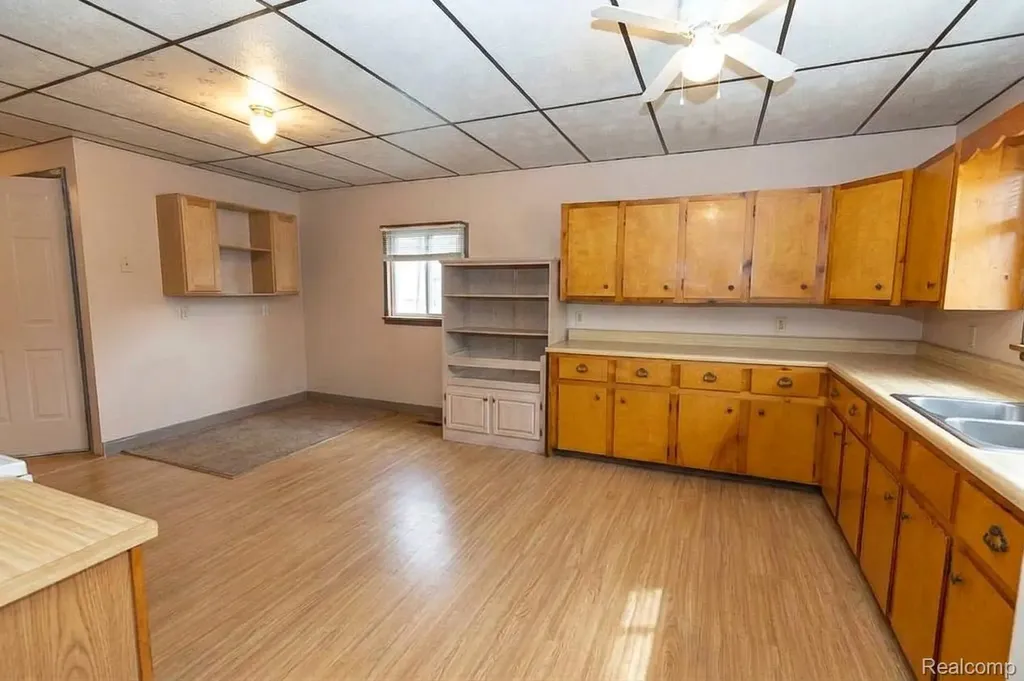 5761 Genesee Road Elba Township MI 48446