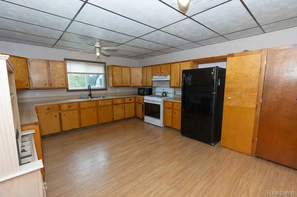 5761 Genesee Road Elba Township MI 48446