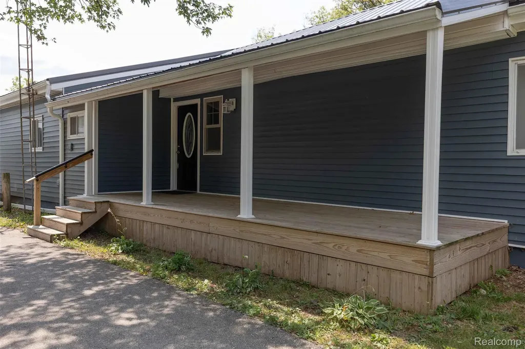5761 Genesee Road Elba Township MI 48446