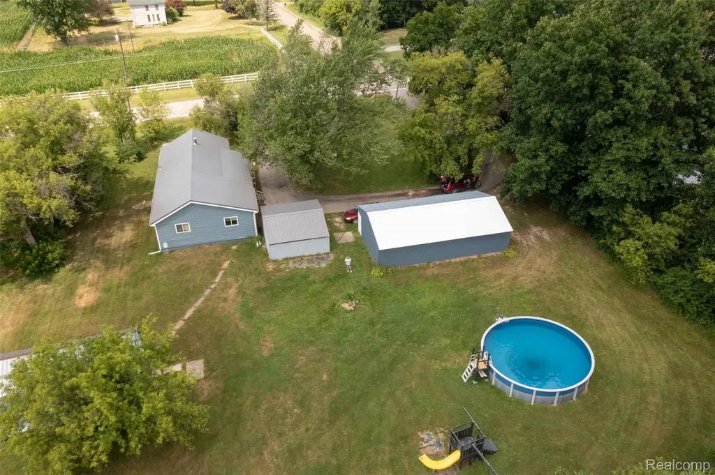 5761 Genesee Road Elba Township MI 48446