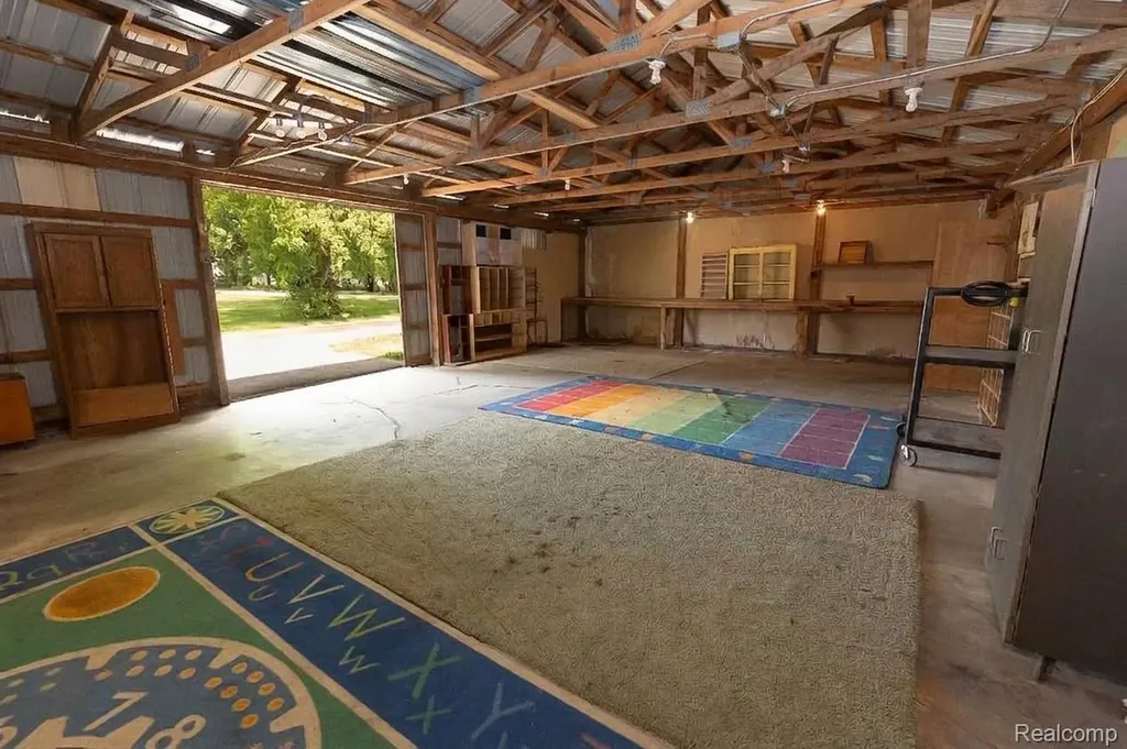 5761 Genesee Road Elba Township MI 48446