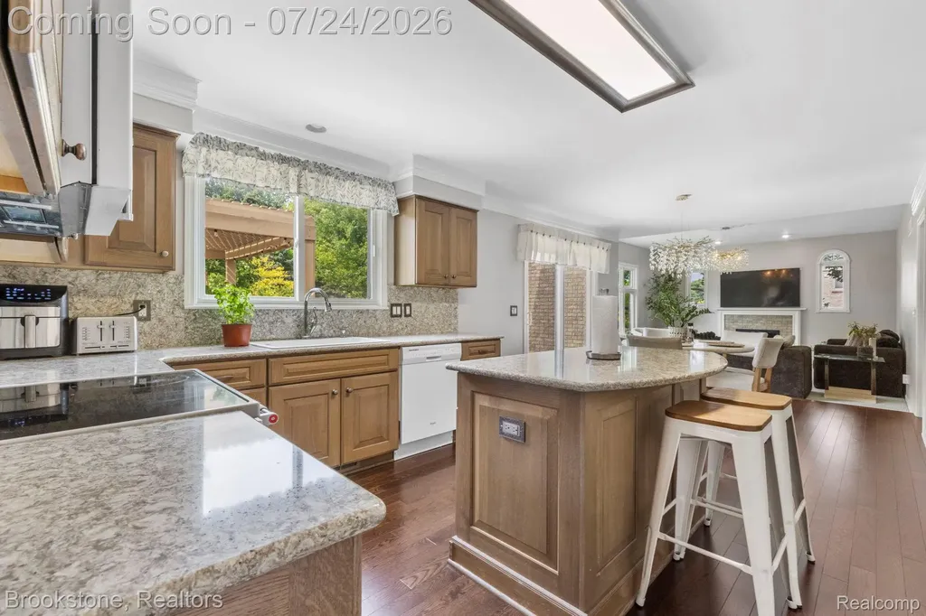 12495 Howland Park Drive Plymouth Charter Township MI 48170