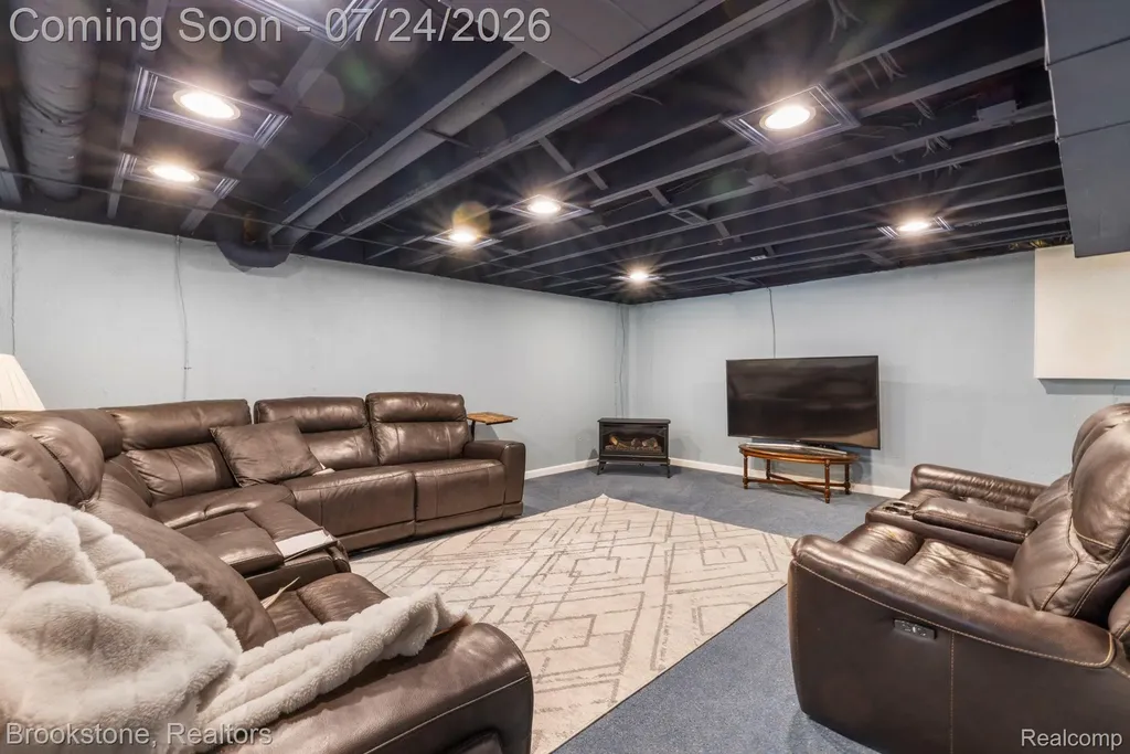 12495 Howland Park Drive Plymouth Charter Township MI 48170