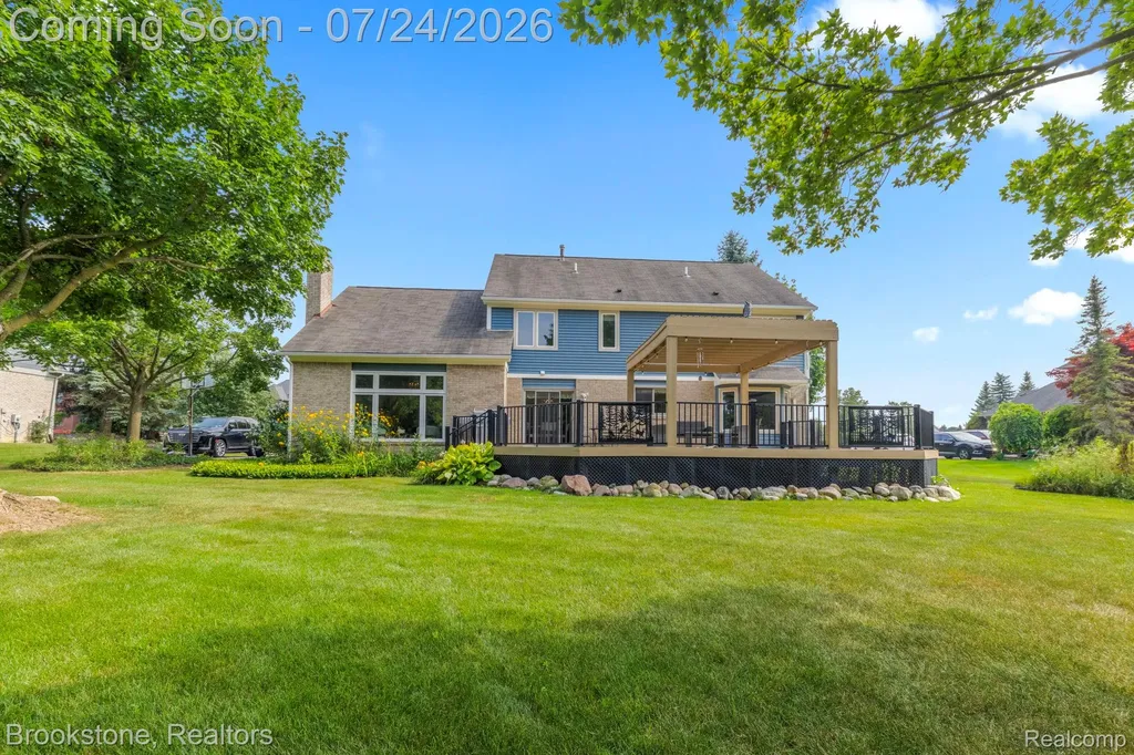 12495 Howland Park Drive Plymouth Charter Township MI 48170