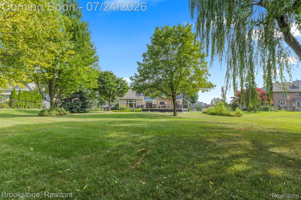 12495 Howland Park Drive Plymouth Charter Township MI 48170