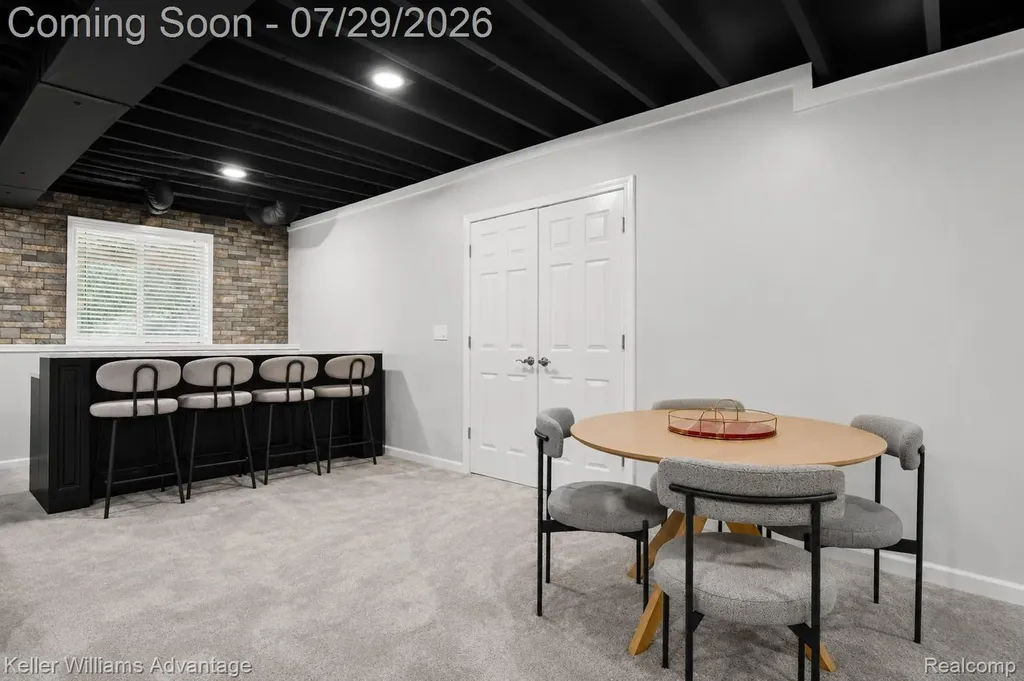 16971 Algonquin Drive Northville Township MI 48168