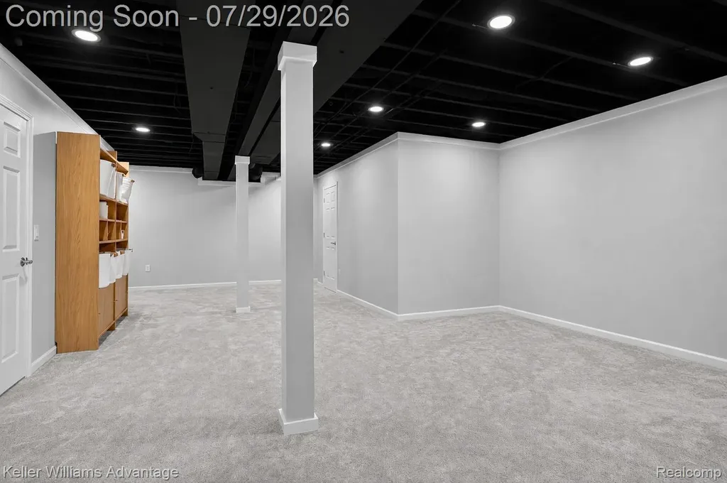 16971 Algonquin Drive Northville Township MI 48168