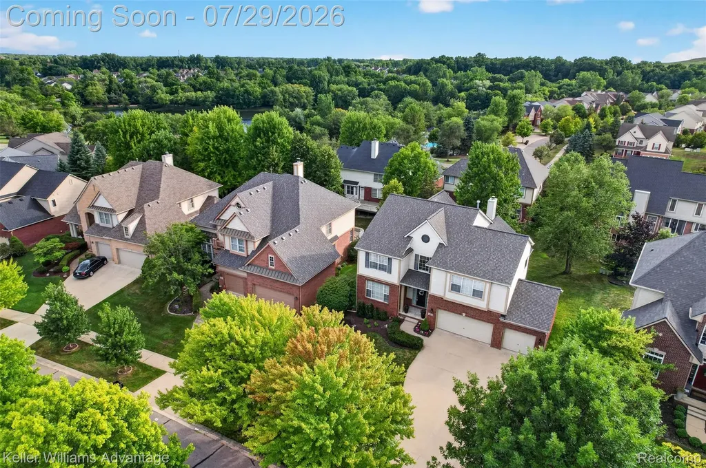 16971 Algonquin Drive Northville Township MI 48168