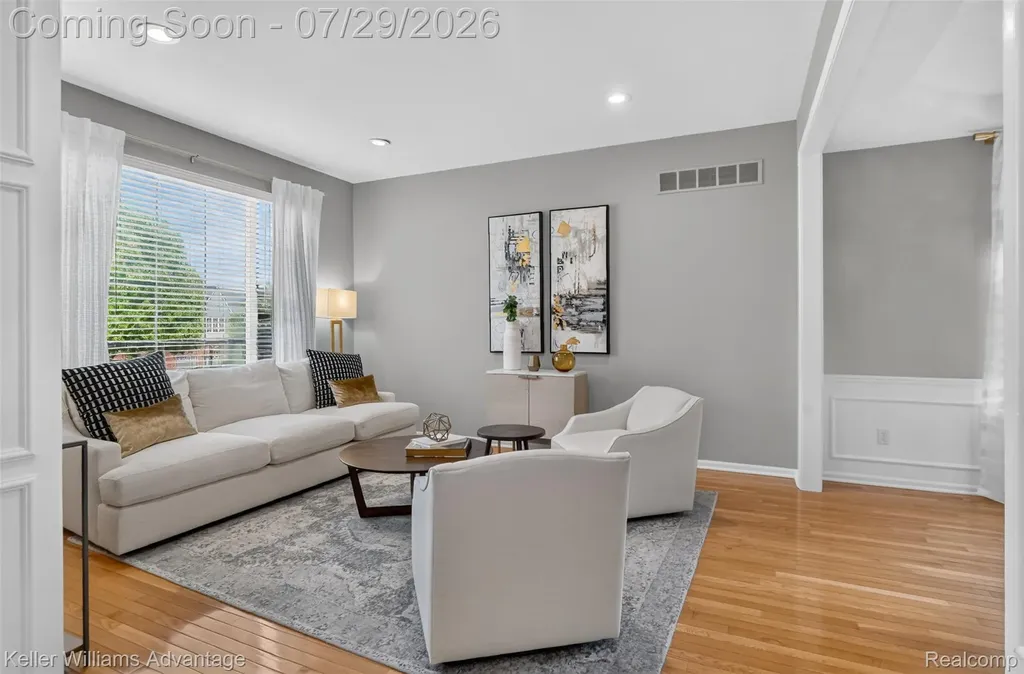 16971 Algonquin Drive Northville Township MI 48168