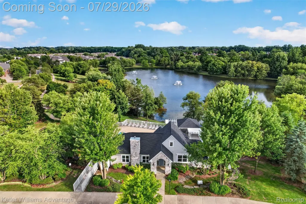 16971 Algonquin Drive Northville Township MI 48168