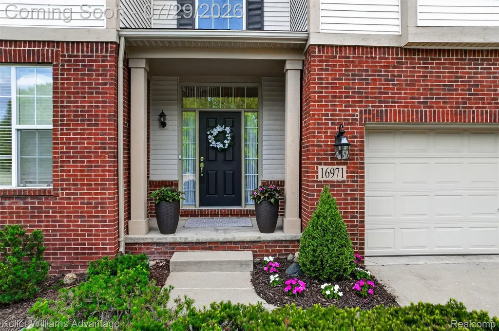 16971 Algonquin Drive Northville Township MI 48168