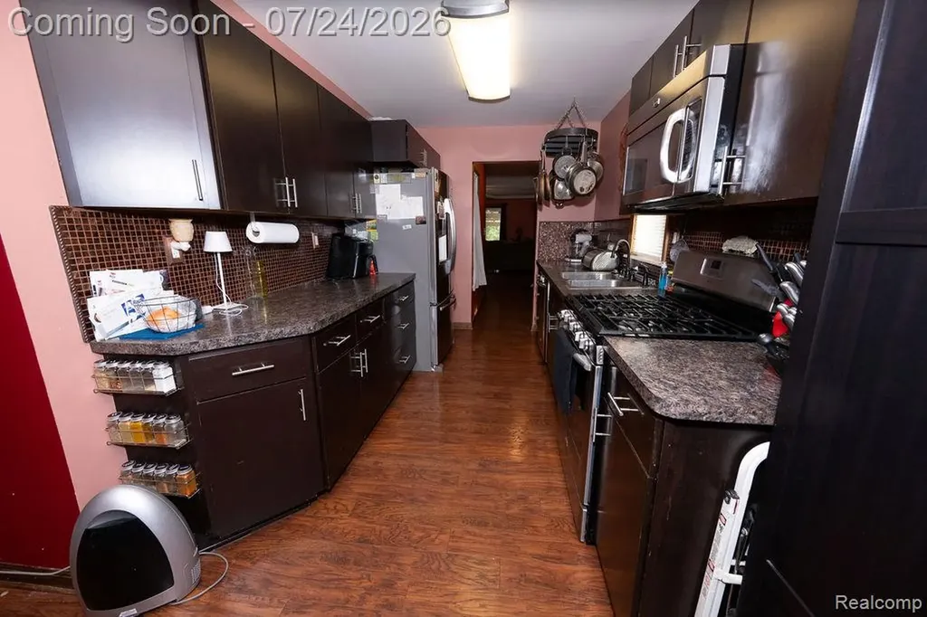 3227 Charles Street Trenton City MI 48183