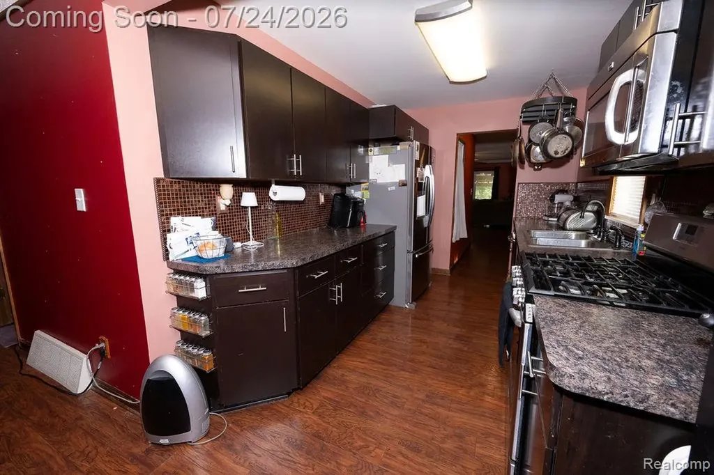 3227 Charles Street Trenton City MI 48183