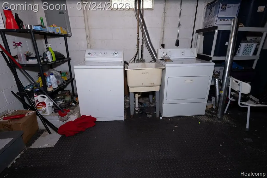 3227 Charles Street Trenton City MI 48183
