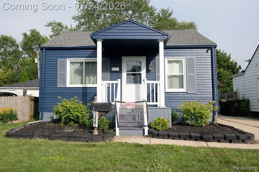 3227 Charles Street Trenton City MI 48183