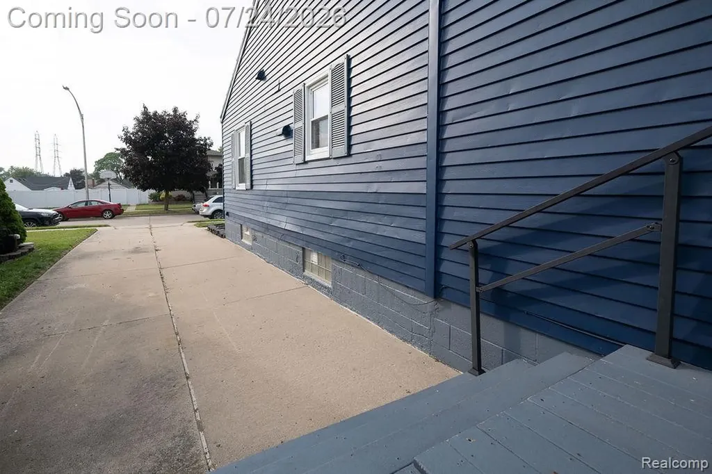 3227 Charles Street Trenton City MI 48183