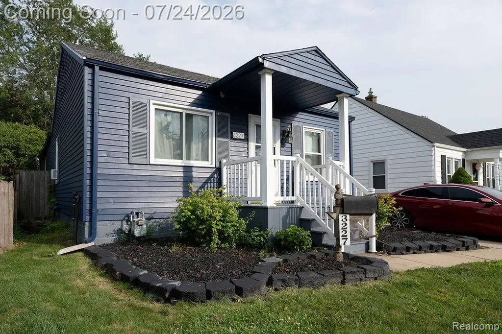 3227 Charles Street Trenton City MI 48183