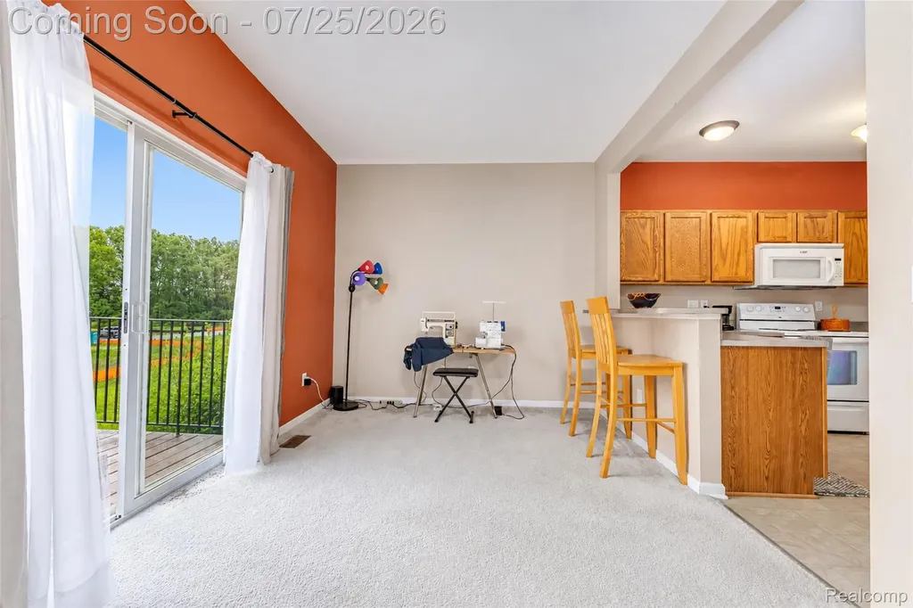 2204 Knotty Pine Trail Howell Township MI 48855