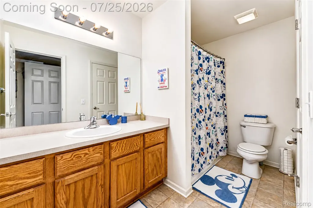 2204 Knotty Pine Trail Howell Township MI 48855