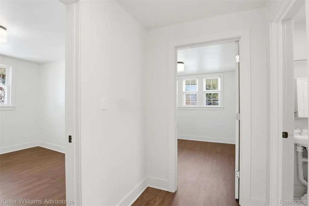 1029 Longfellow Avenue Royal Oak City MI 48067