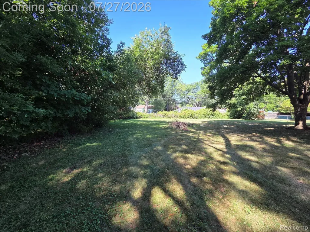 6056 Dort Highway Grand Blanc Charter Township MI 48439