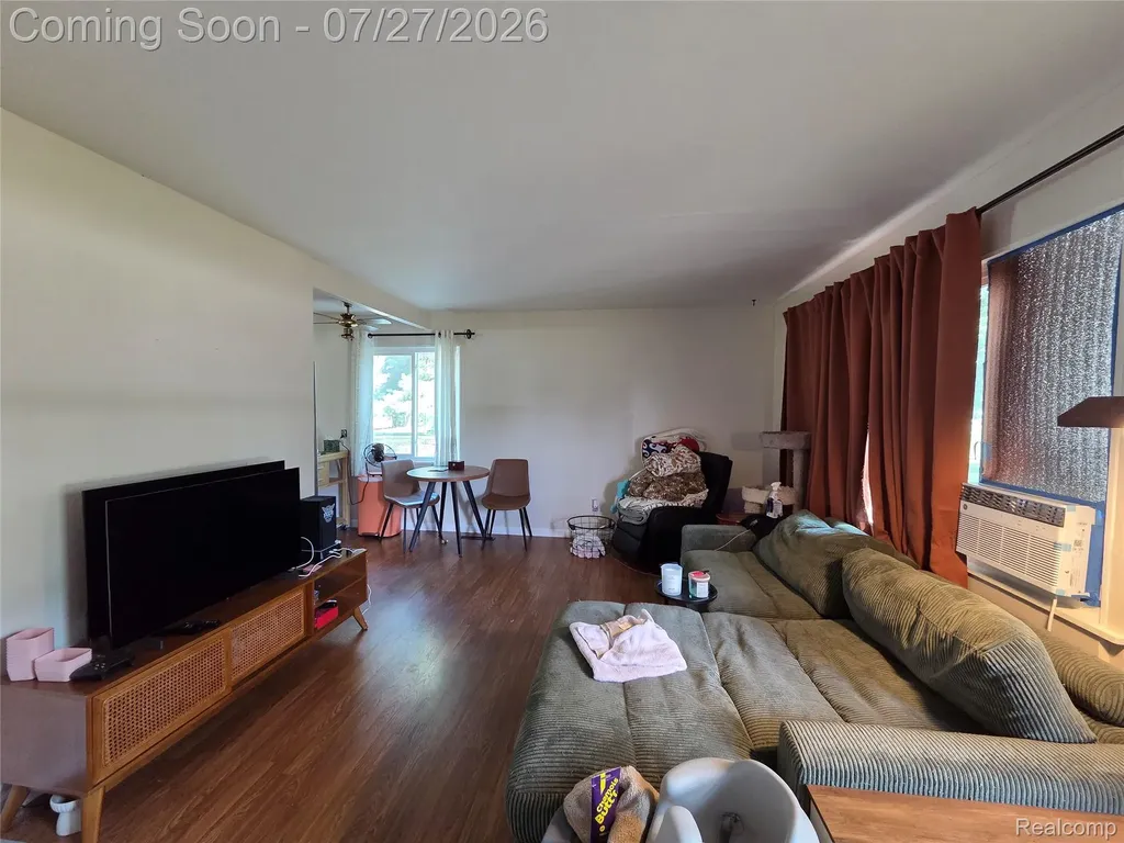 6056 Dort Highway Grand Blanc Charter Township MI 48439